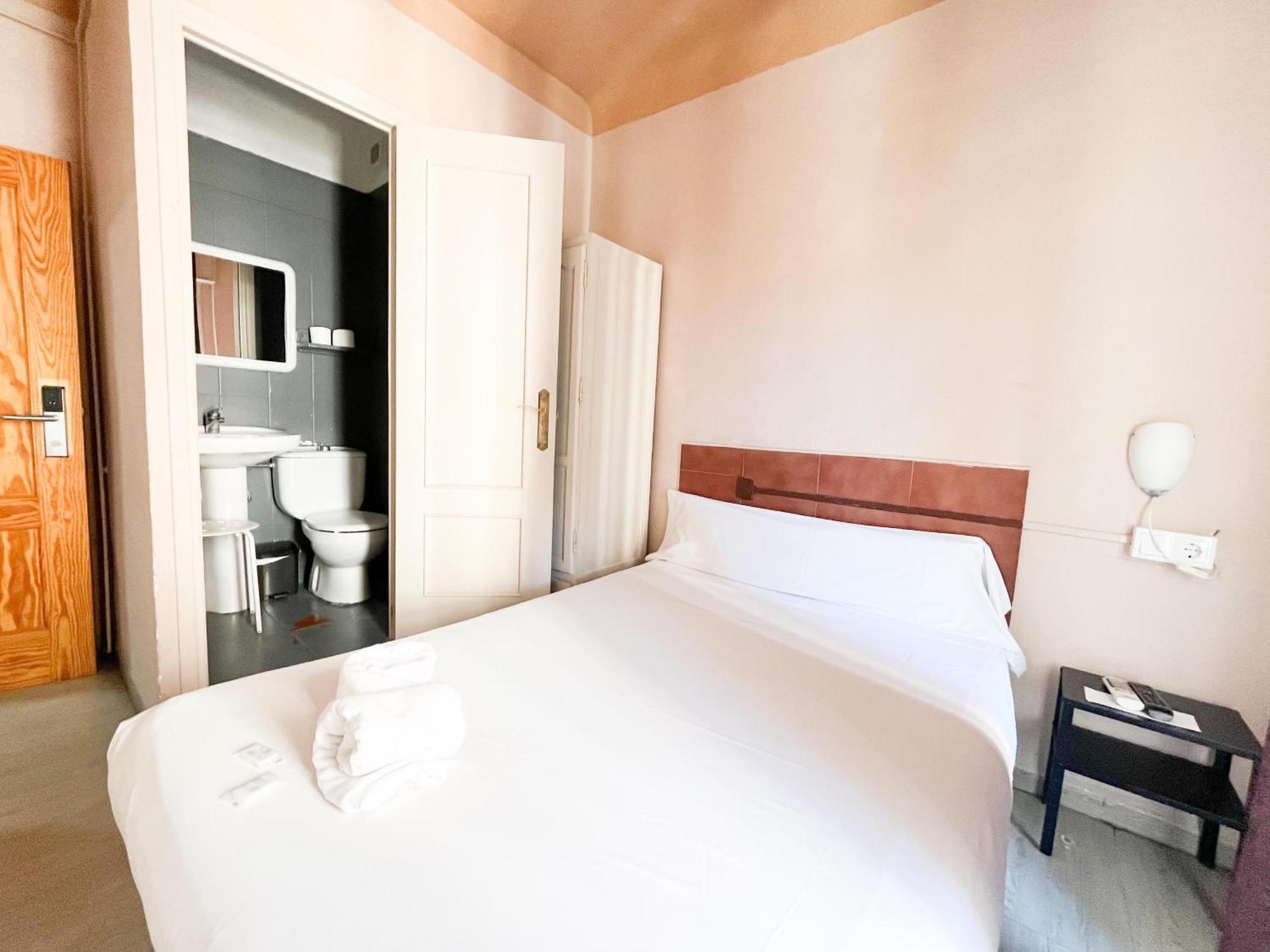 Latic Rooms Alicante Exterior foto