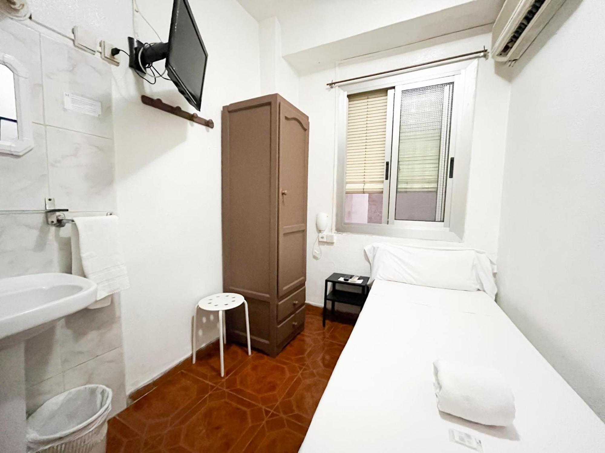 Latic Rooms Alicante Exterior foto